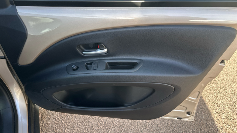 Toyota Aygo X 1.0 VVT-i Edge 5dr Petrol Hatchback